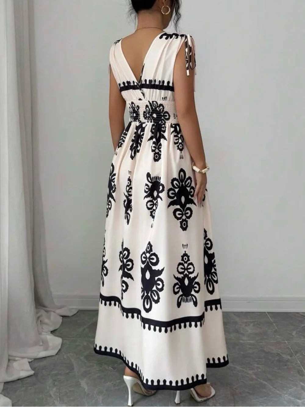 Women's Black & White Maxi Dress with Floral Motif - Picture 3 of 3
